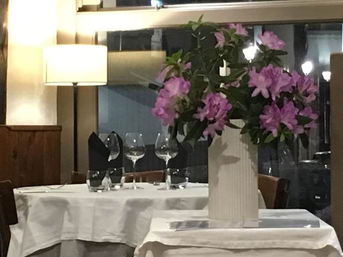 Food & Drinks 5, Hotel Armoricaine, Ille-et-Vilaine