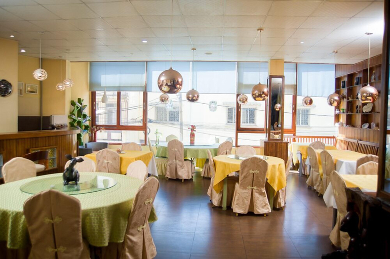 Food & Drinks 5, Hotel Cristal Madagascar, Analamanga