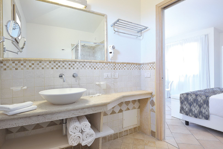 Bathroom 5, Janna e Sole Resort, Nuoro