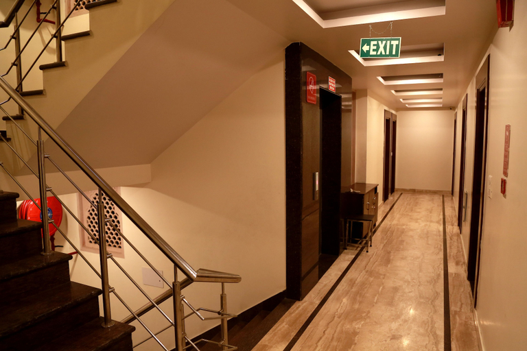 Others 5, Hotel Geetasaar, Delhi
