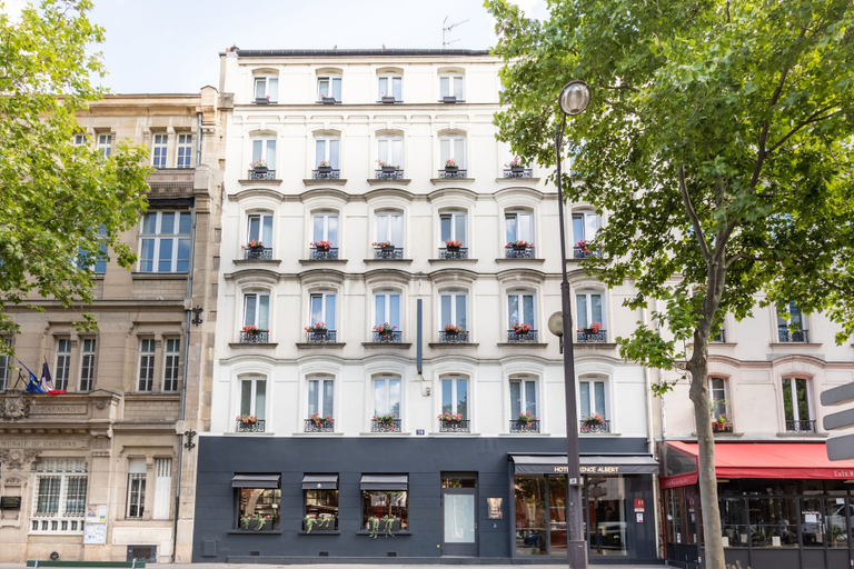 Exterior & Views 2, Hotel Prince Albert Gare de Lyon, Paris