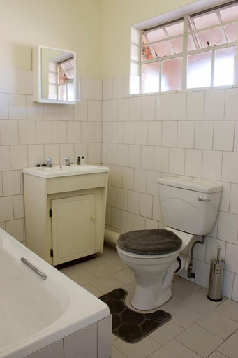 Bathroom 5, The Elixir Hotel, Nkangala
