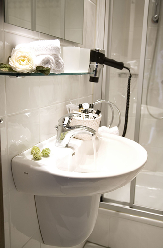 Bathroom 5, Cafe Alt Willingen, Waldeck-Frankenberg