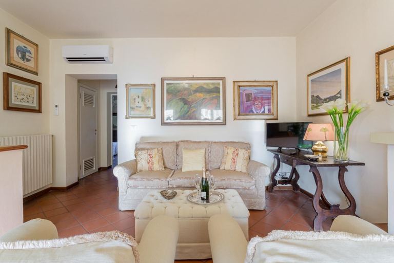 Others 5, Casa Emy in Lucca With 3 Bedrooms and 2 Bathrooms, Lucca