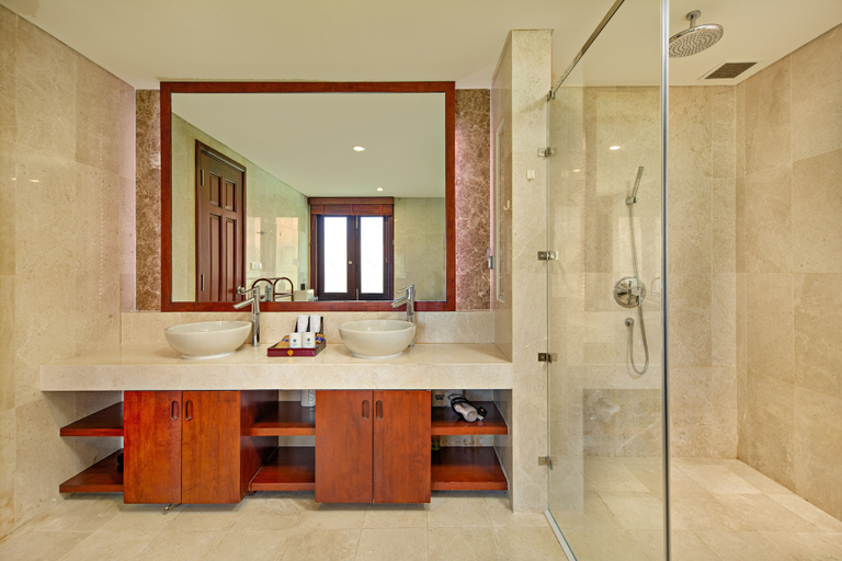 Bathroom 4, Koceano, Da Nang