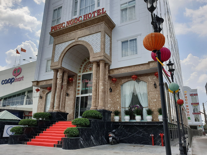 Exterior & Views 2, Phuc Ngoc Hotel, Rạch Giá