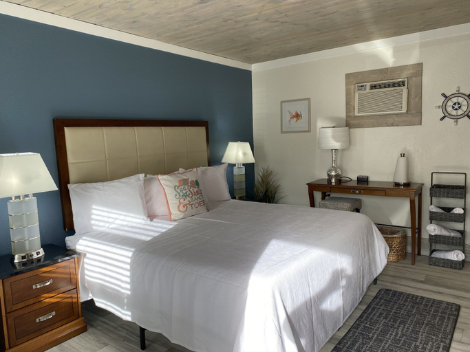 Bedroom 3, Gulf Coast Inn, Santa Rosa