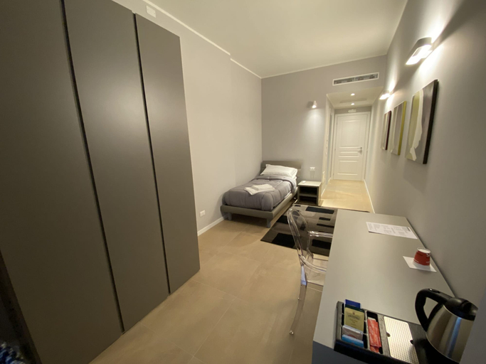 Bedroom 2, Golgi Suite, Pavia