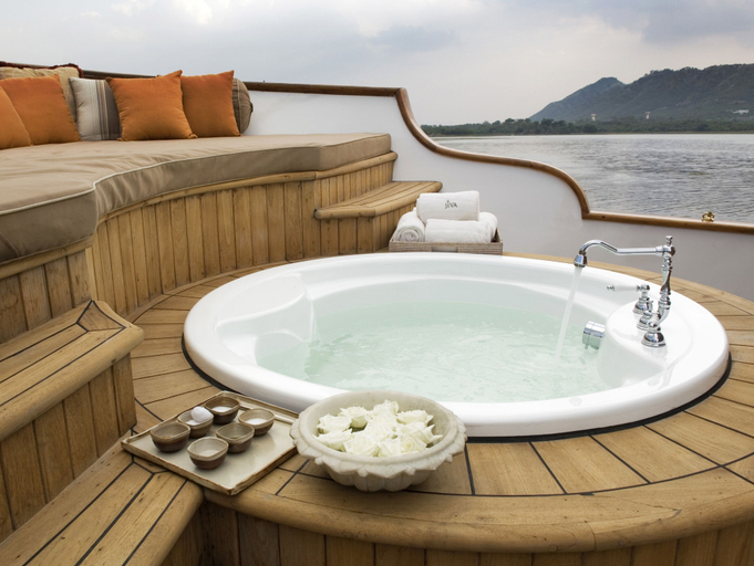 Sport & Beauty 2, Taj Lake Palace, Udaipur