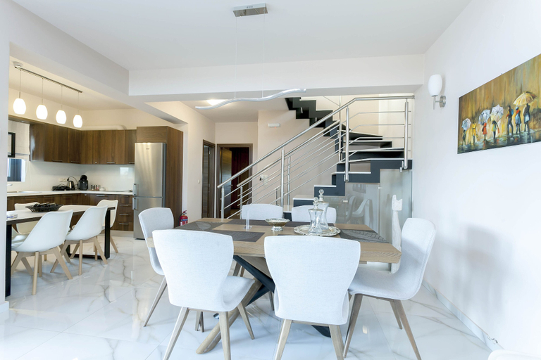 Food & Drinks 5, Marina's Villas, Crete