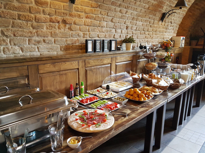 Food & Drinks 5, Hotel Arhiv, Novi Sad