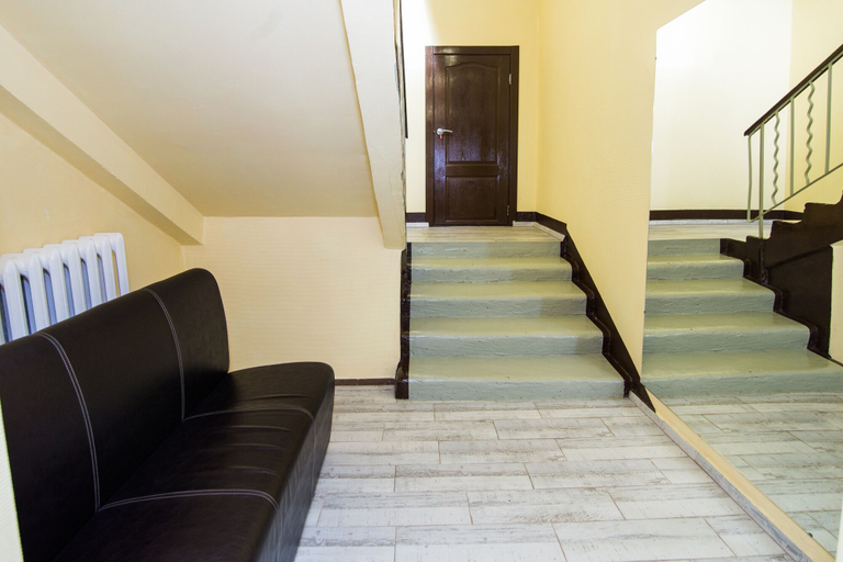 Others 4, Hostel U Fominyh, Zav'yalovskiy rayon