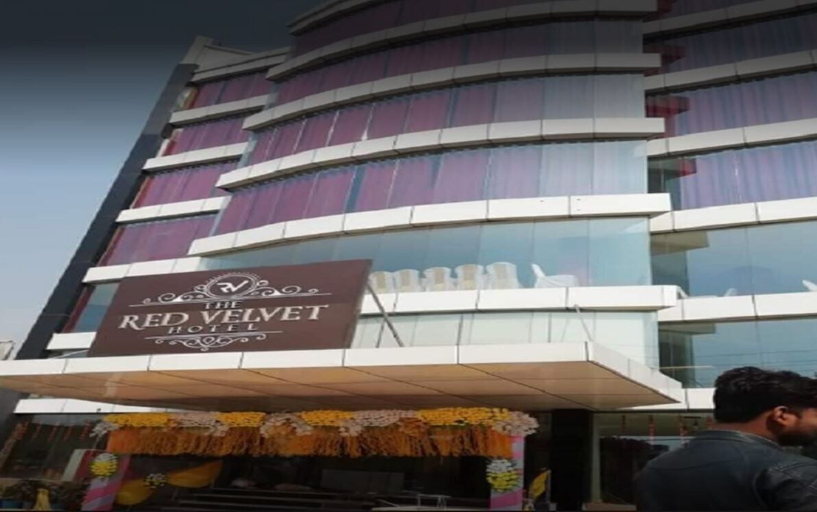 Exterior & Views, The Red Velvet Hotel, Patna