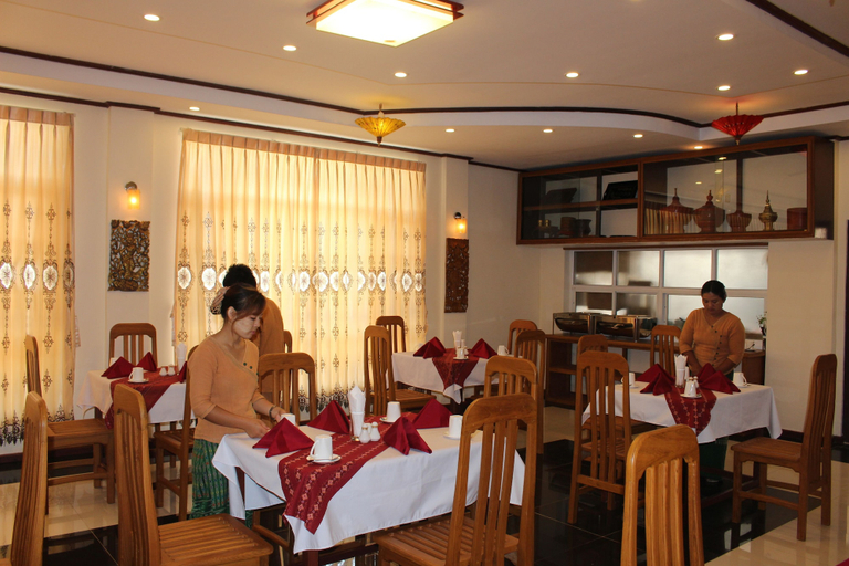 Food & Drinks 5, Golden Dream Hotel, Taunggye
