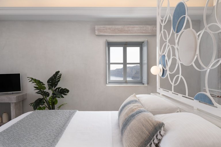 Bedroom, Bubble Suite, South Aegean
