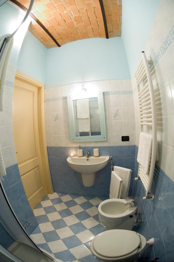 Bathroom 5, Villa Scati, Alessandria