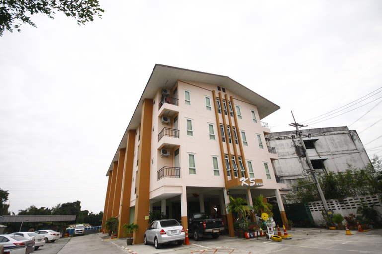 KS APARTMENT, Muang Chon Buri