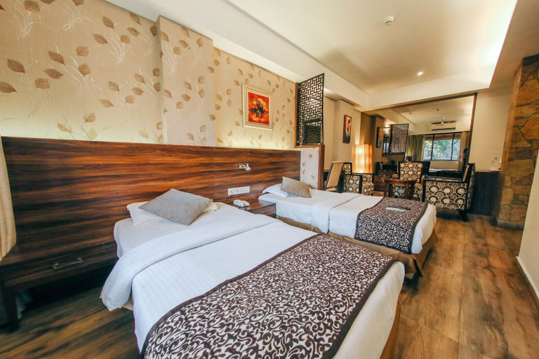 Bedroom 3, Hotel Maharana Inn Chembur, Mumbai Suburban