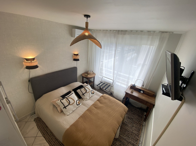 Bedroom 3, Chambres Elegance – Parc Bordelais, Gironde