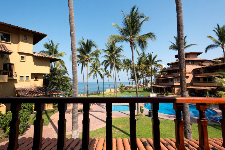 Others 5, Villa Facing the Beach in a Large Terrace 7 Pools, Tennis Courts, Security, Puerto Vallarta