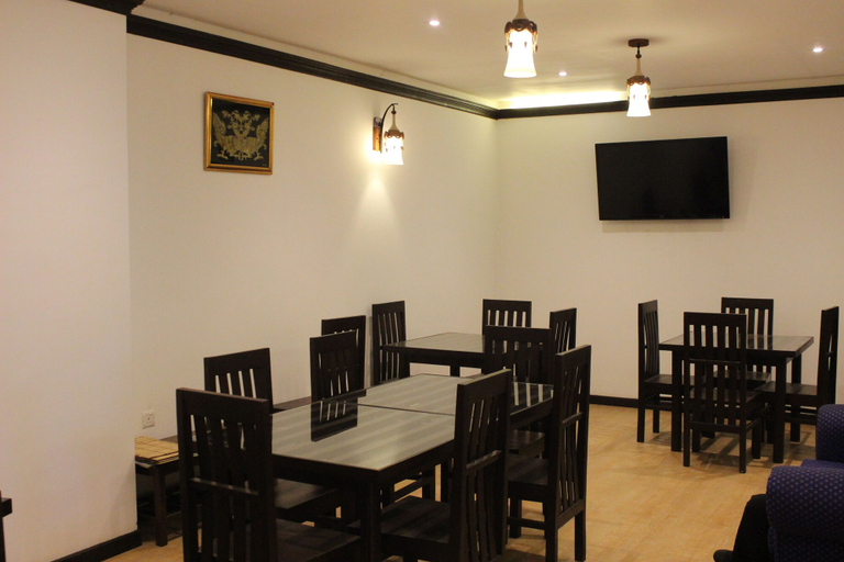 Food & Drinks 5, Kandy Waters Hotel, K.F.G. & G. Korale