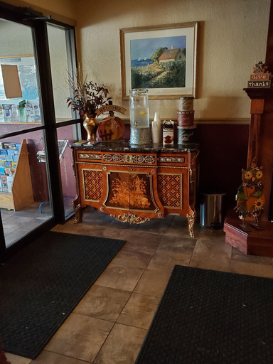 Others 5, Fireside Inn & Suites Bangor, Penobscot