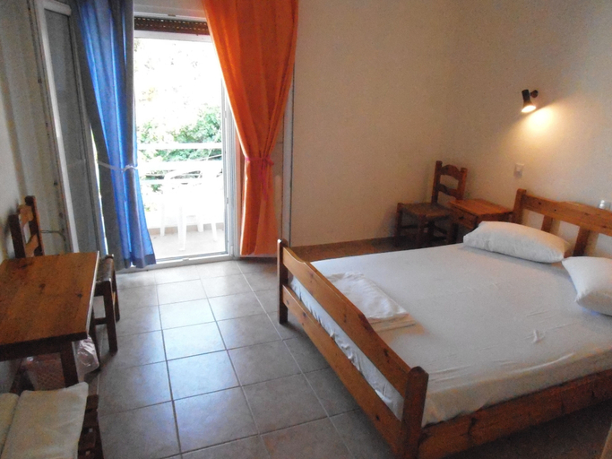 Bedroom 4, Julieta's House, Thessaly