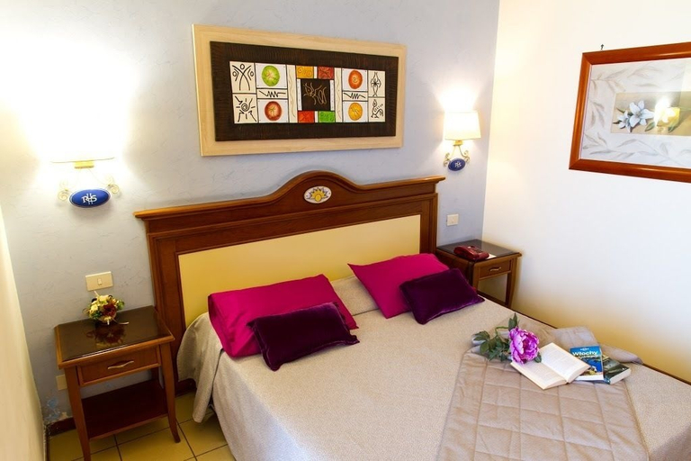 Bedroom 2, Hotel Riva del Sole, Palermo