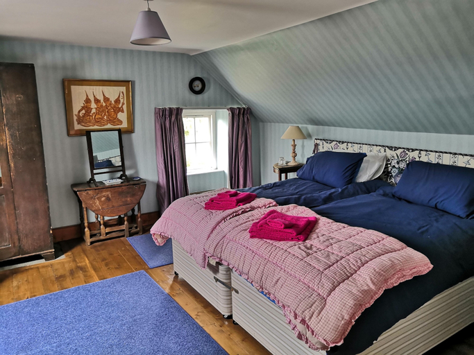 Bedroom 3, Beautiful 8-bed House in Angus, Angus