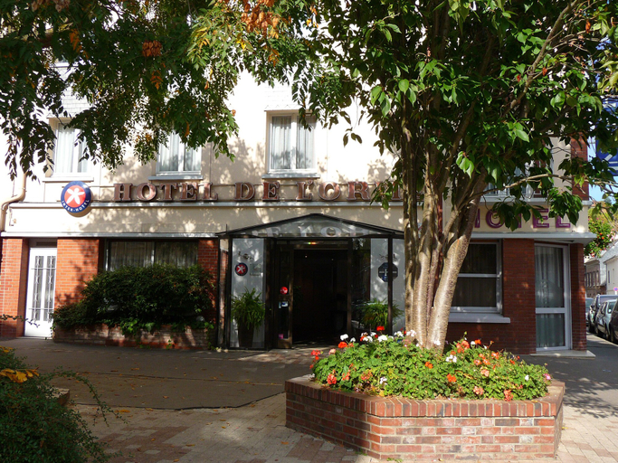 Exterior & Views 2, Hôtel de l'Orme, Akena, Evreux, Eure