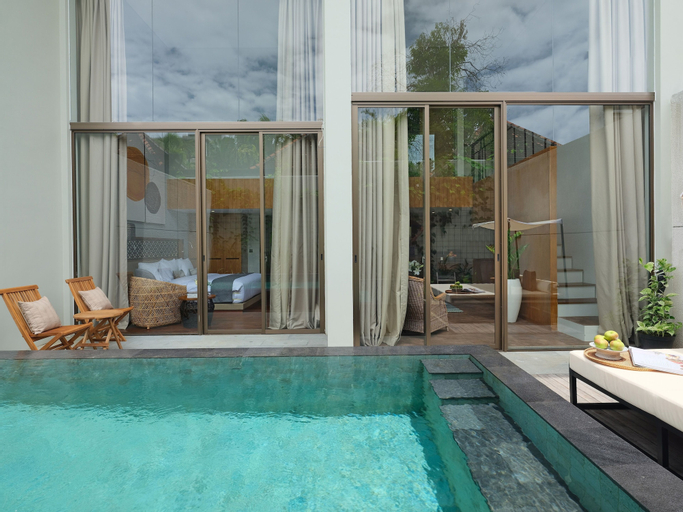 Swimming Pool 3