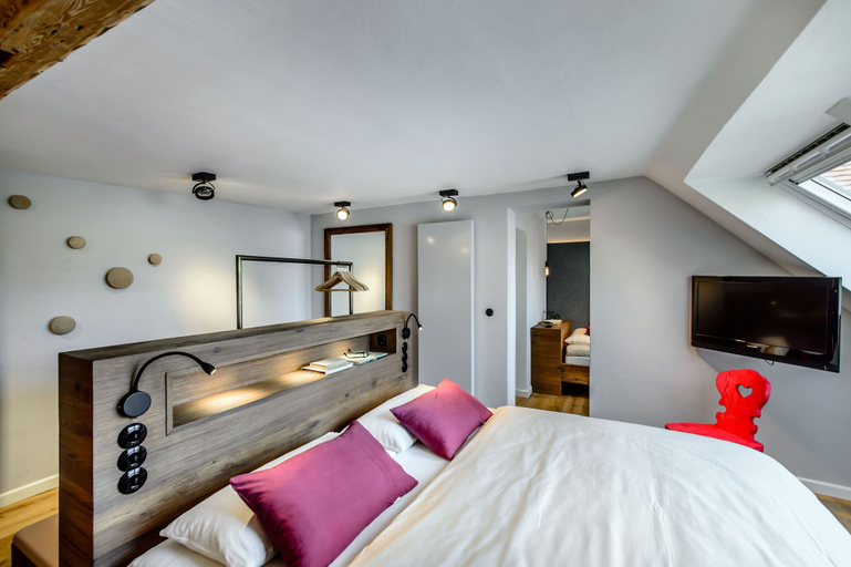 Bedroom 3, BIO-Hotel Adler, Ravensburg
