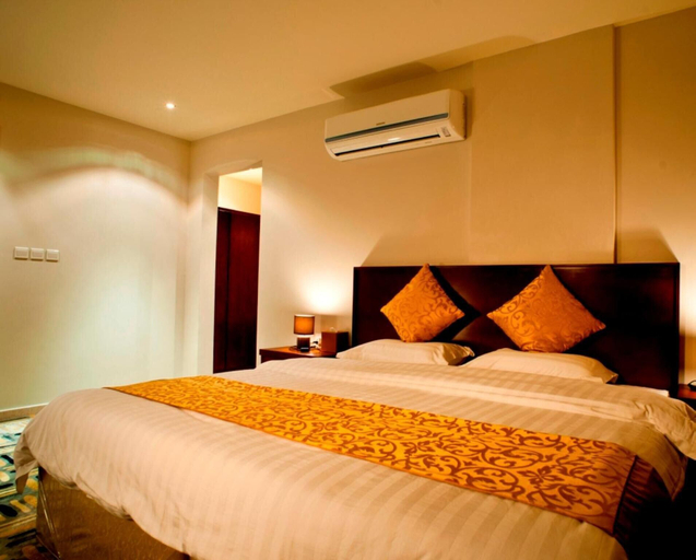 Bedroom 4, Executive Suites, Riyadh