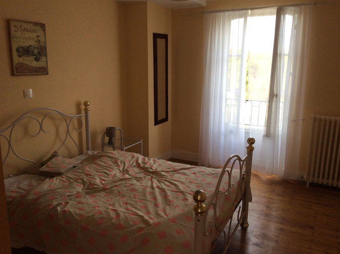 Bedroom 4, Le Petit Bijou, Charente