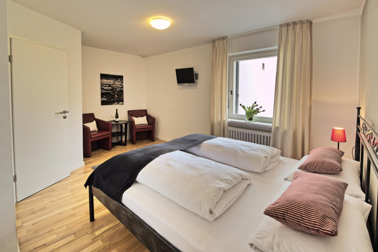Bedroom 4, Weingut & Gästehaus Christoph Clüsserath, Trier-Saarburg
