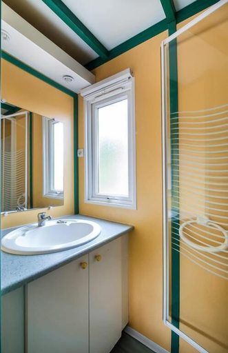 Bathroom, Camping le Chenal, Vendée