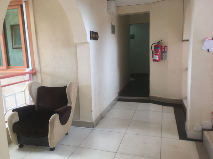 Others 5, Laibon Hotel, Starehe