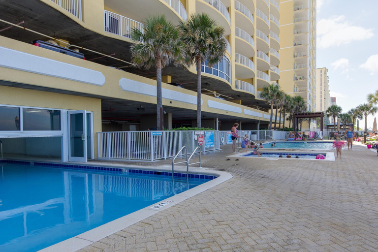 Sport & Beauty 4, Ocean Villa Resort by Book That Condo, Bay