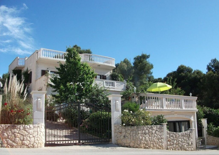 Exterior & Views 2, Huge terrace with sea view of the bay, Okrug