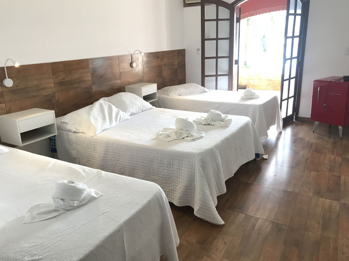 Bedroom 4, Hotel Marazul, Cananéia