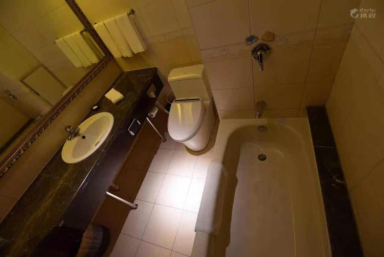 Bathroom 4, Harbin Cloud Ma Bremei Inn Co Ltd, Harbin