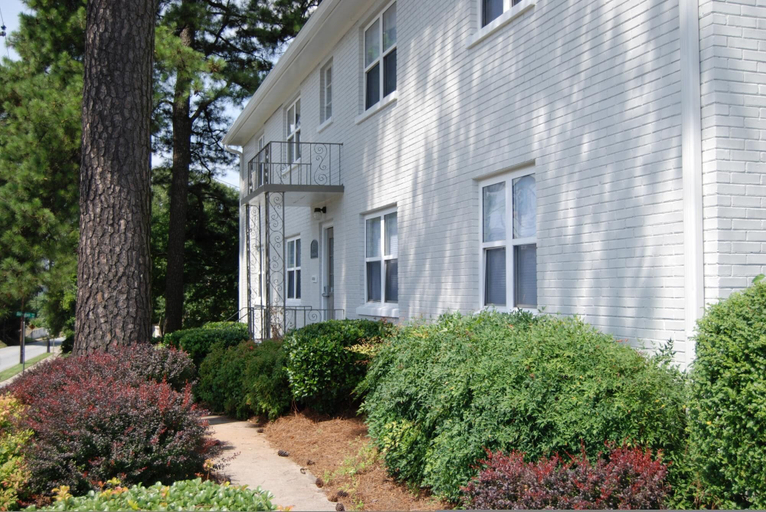Exterior 4, B2bl Cute Condo Walkable to Midtown 1 Block From Marta, Atlanta