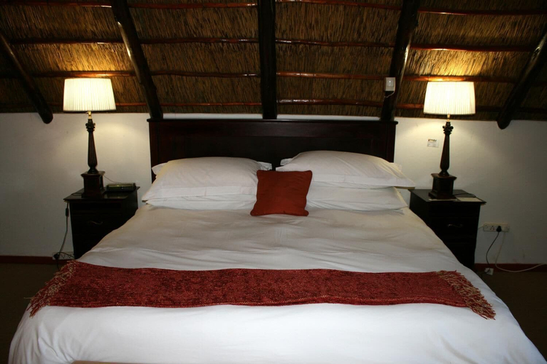 Bedroom 4, Monchique Guest House, West Rand