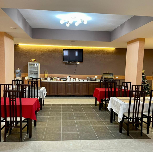Food & Drinks 5, Hotel Nord, Novousmanskiy rayon
