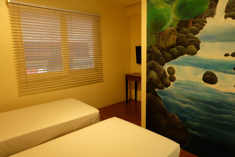 Bedroom 25