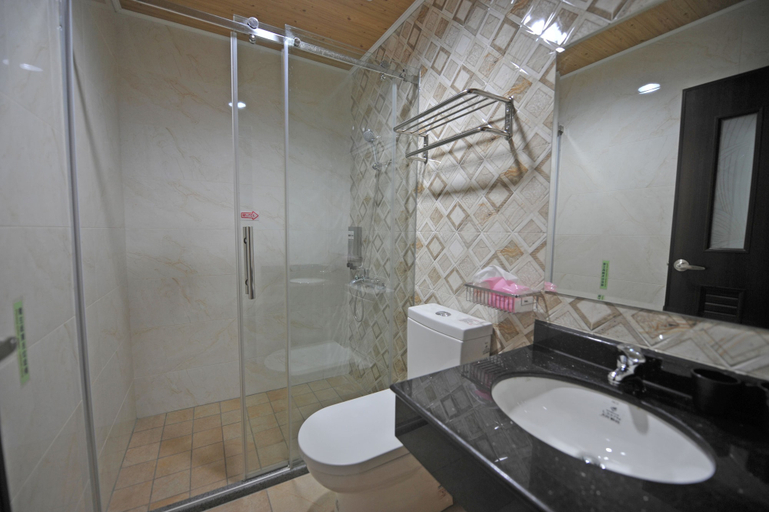 Bathroom 5, Hualien Pine, Hualien