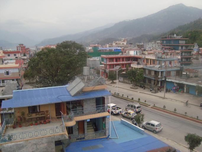 Exterior & Views 2, Hotel Lakeway Inn, Gandaki