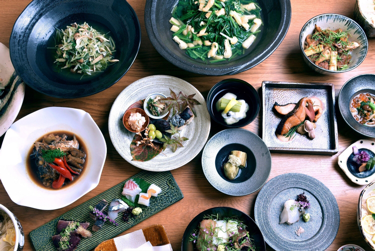 Food & Drinks 10