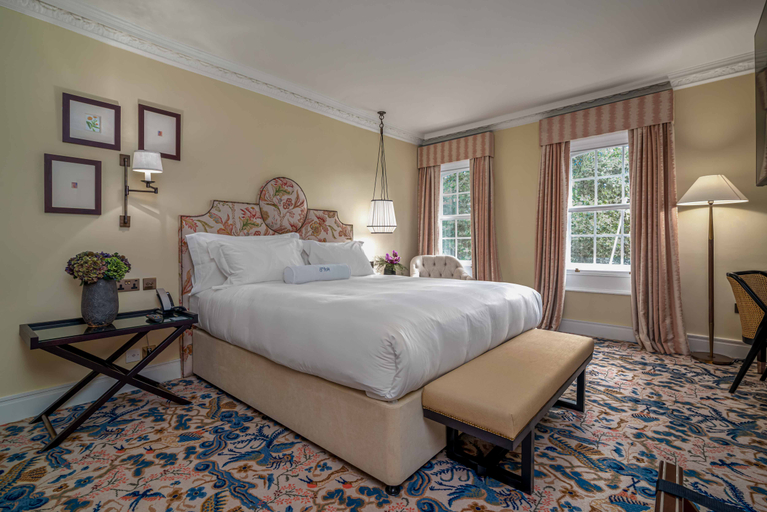 Bedroom 2, The Relais Henley, Oxfordshire