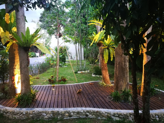 Others 5, Baan Rom Lom Yen, Phi Pun